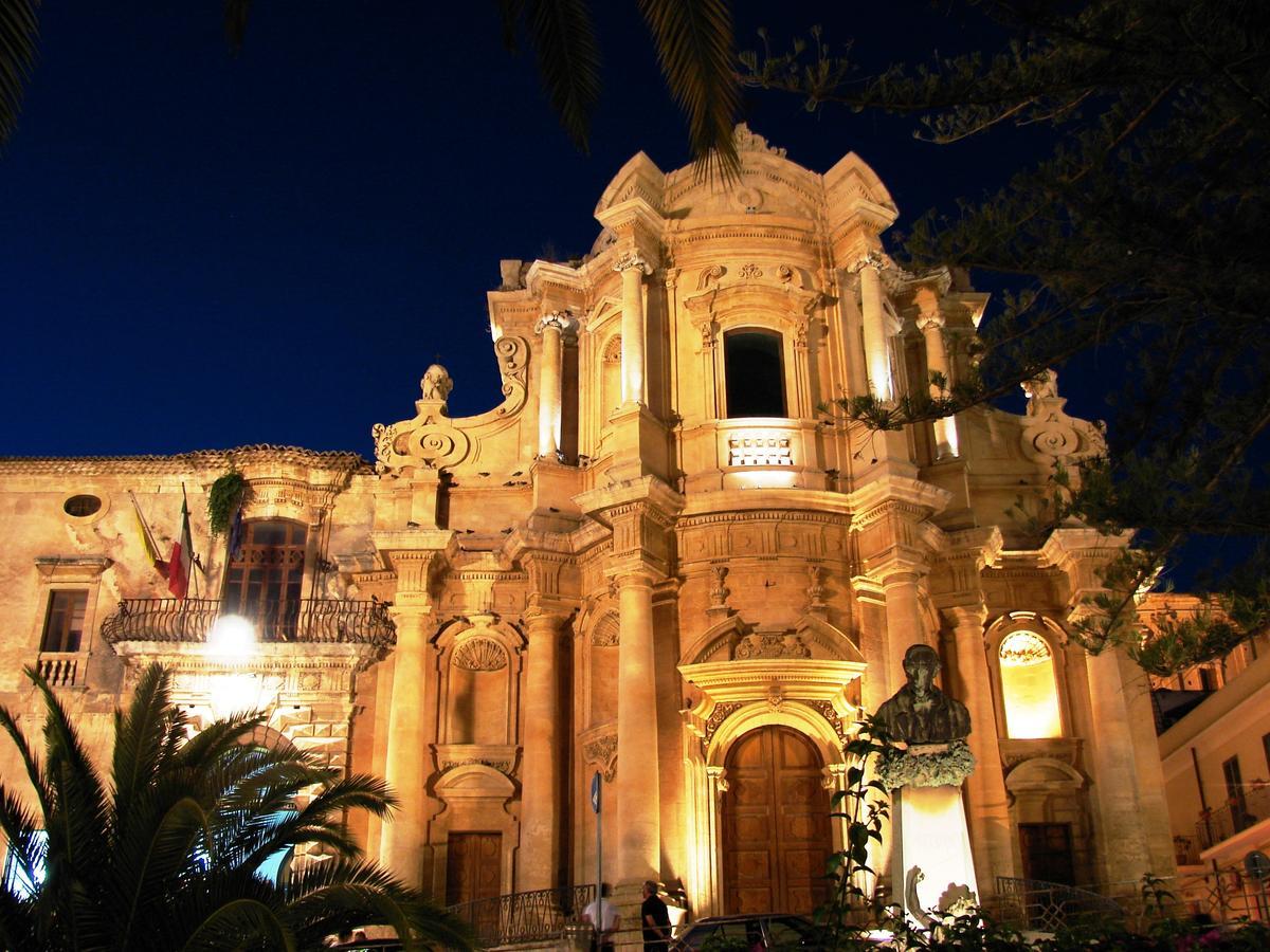 Casa Maglad Villa Noto Buitenkant foto